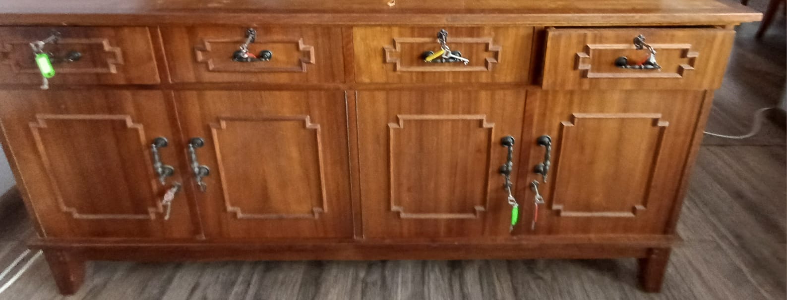 Sideboard Sideboard