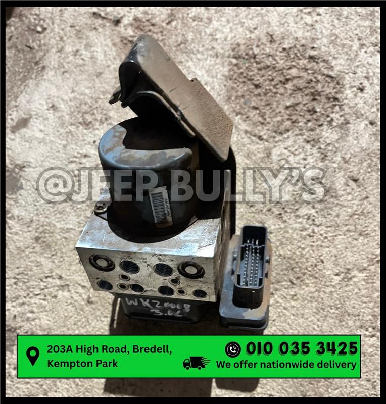 Used ABS Pump For A 3.0 Jeep Grand Cherokee Wk2 In Store - Private Seller