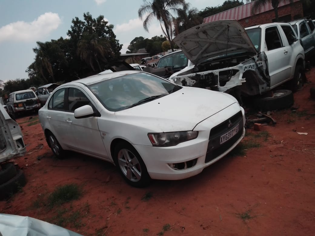 Mitsubishi Lancer 2L Stripping for Spares - Private Seller Mitsubishi Lancer 2L Stripping for Spares - Private Seller