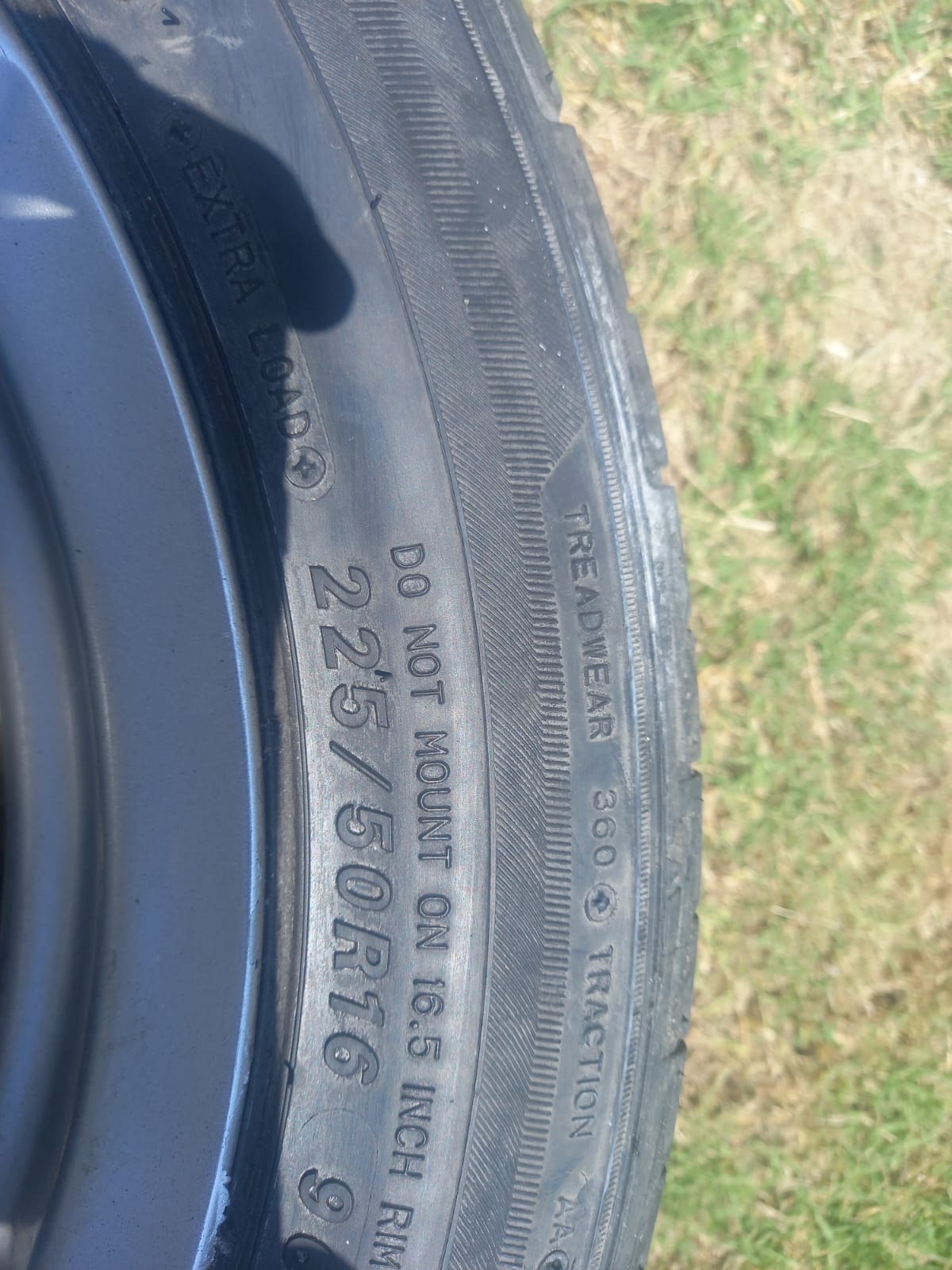 Honda S2000 replacement OEM 5 - bolt mag wheel - Private Seller