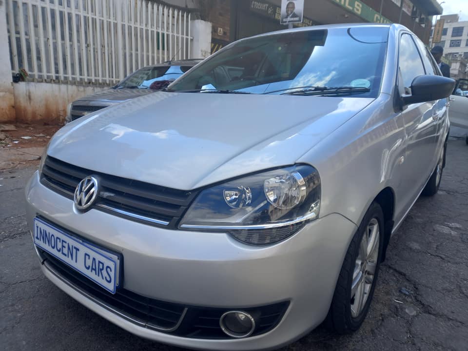 2016 VW POLO VIVO HATCHBACK 1.6 PETROL MANUAL, SILVER COLOUR