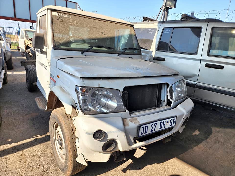 Mahindra Bolero Maxi Plus 2.5 Stripping For Spares/Parts - Private Seller Mahindra Bolero Maxi Plus 2.5 Stripping For Spares/Parts - Private Seller