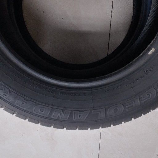 tyres 225/65/17  almost new at a good price tyres 225/65/17  almost new at a good price