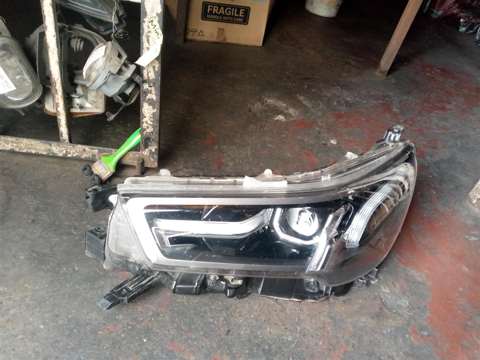 LED Projector Toyota Hilux GD-6 Legend Headlights - Private Seller LED Projector Toyota Hilux GD-6 Legend Headlights - Private Seller