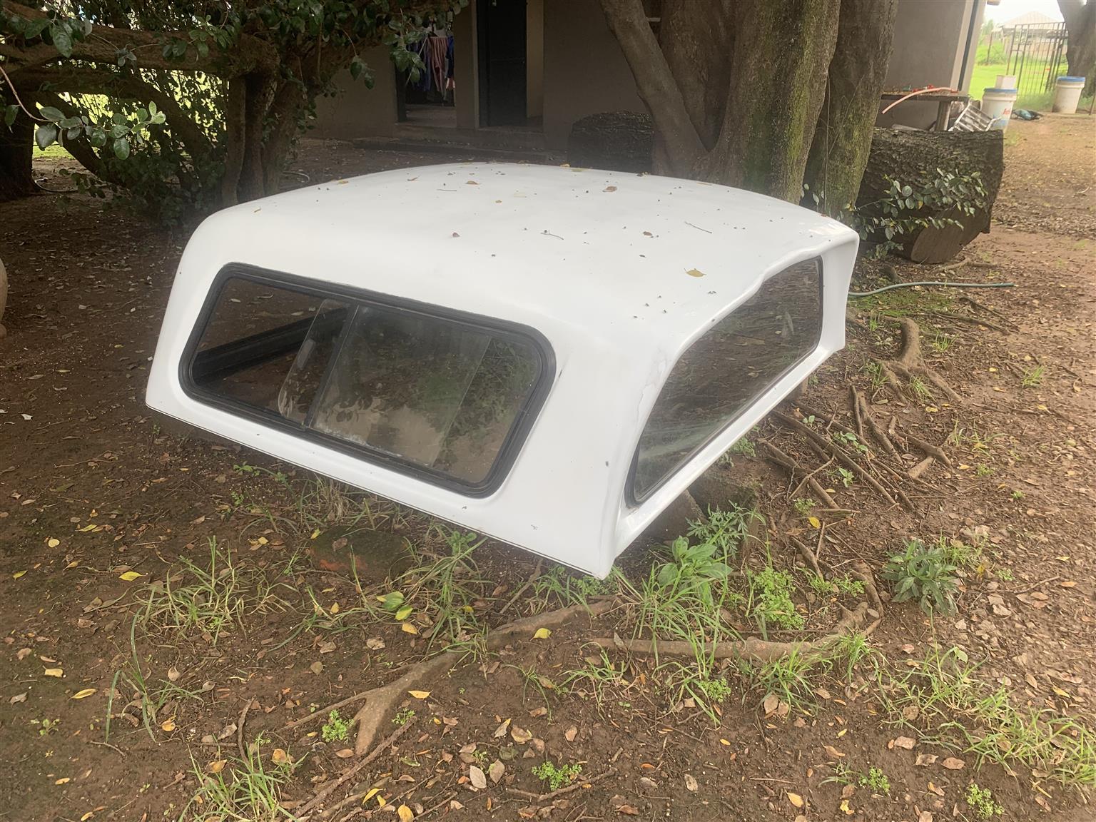 Double cab canopy, white in colour. Was on my double cab ford ranger - Private Seller