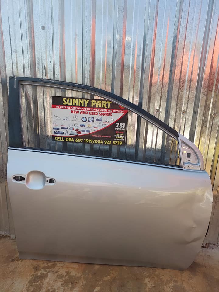 Toyota Quest/Professional Door - Private Seller Toyota Quest/Professional Door - Private Seller