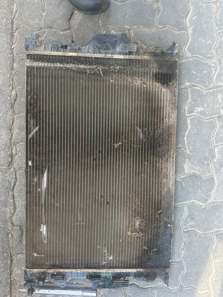 Ford Volvo and Land Rover radiator - Private Seller Ford Volvo and Land Rover radiator - Private Seller