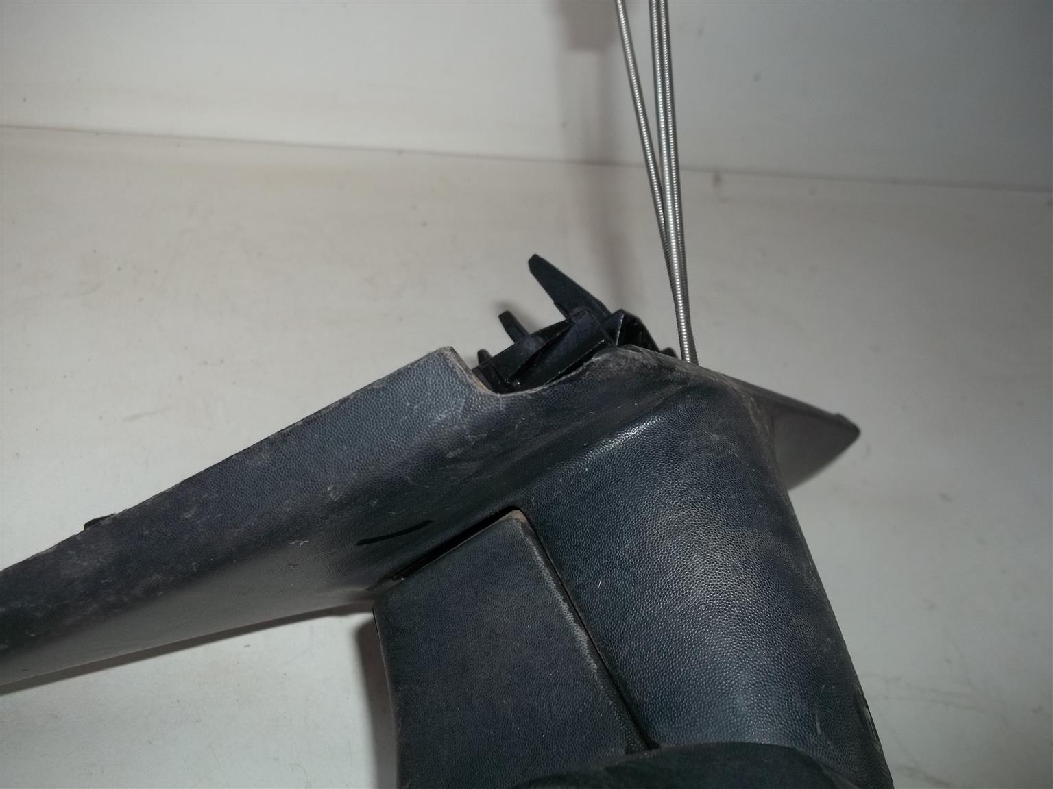 Renault Megane left mirror (Manual) - Private Seller