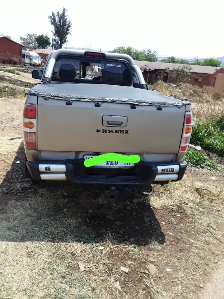 2008 MAZDA BT50 STRIPPING FOR SPARES - Private Seller