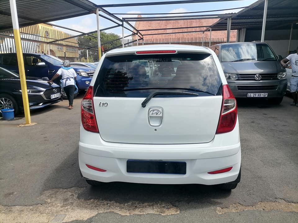 2013 Hyundai i10 1.2 Hatchback with a Spare key