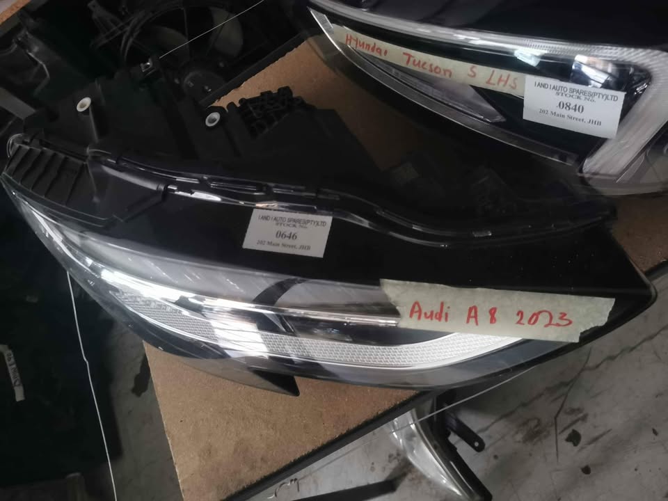 Audi A8 2023 right headlight - Private Seller Audi A8 2023 right headlight - Private Seller