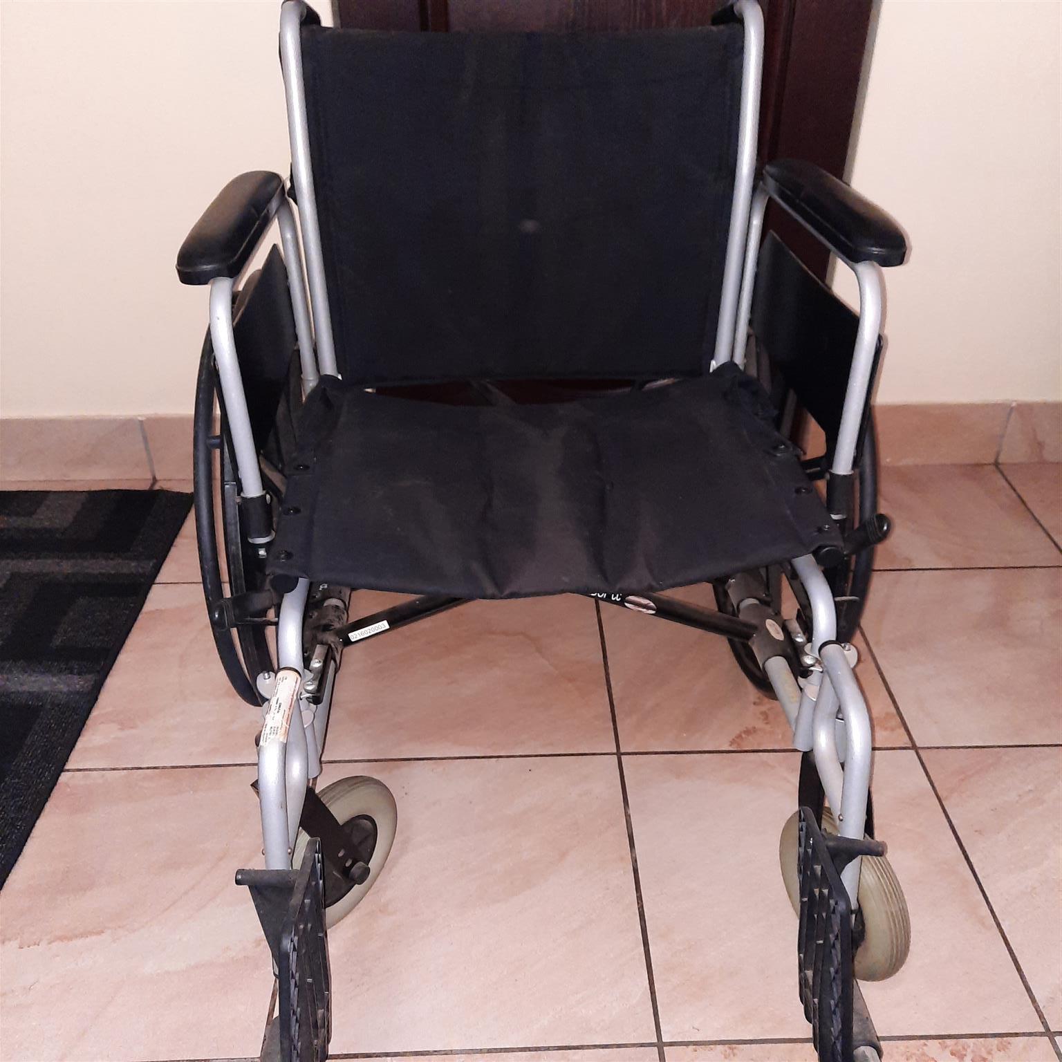 Wheel chair extra heavy duty (150kg max). Used three times. Still in mint condit