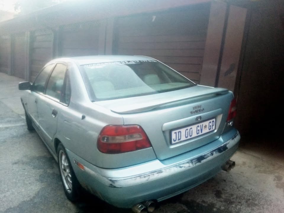 Volvo S40 2.0 2002 Stripping for spares - Private Seller Volvo S40 2.0 2002 Stripping for spares - Private Seller