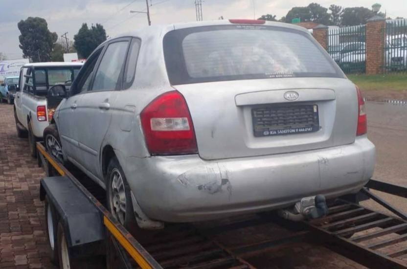 Kia Rio STRIPPING FOR SPARES/PARTS CALL
