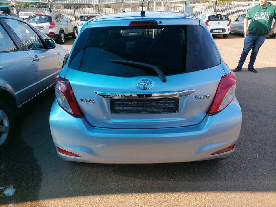 2012 Toyota  Yaris 1.0 XR