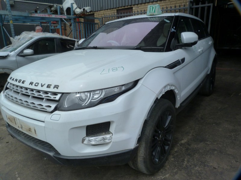 Land Rover Evoque 2.2 SD4 Prestige Coupe AT White - 2011 STRIPPING FOR SPARES - Private Seller Land Rover Evoque 2.2 SD4 Prestige Coupe AT White - 2011 STRIPPING FOR SPARES - Private Seller