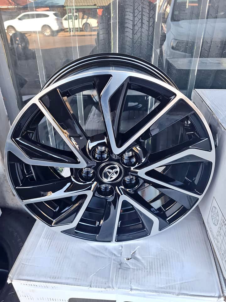 Toyota corolla quest Brand new mags size 17 Toyota corolla quest Brand new mags size 17