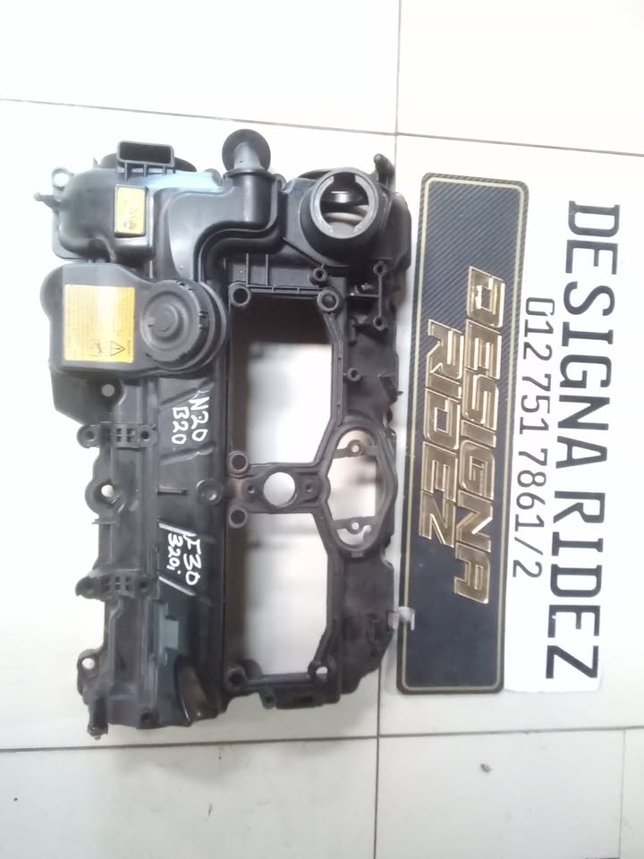 N20B20 Engine Valve Cover for BMW F21 F23 125i 320i 328i xDrive X4 2.0L - Private Seller N20B20 Engine Valve Cover for BMW F21 F23 125i 320i 328i xDrive X4 2.0L - Private Seller