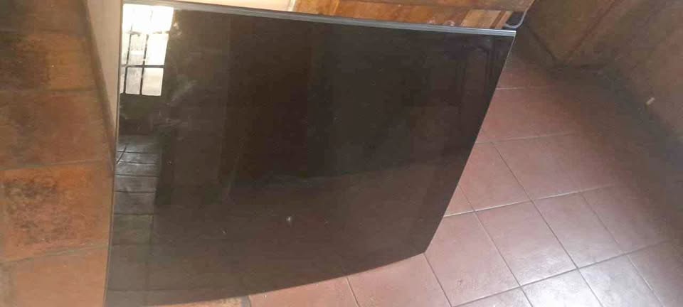Vw audi A3 or A2 sunroof glass - Private Seller Vw audi A3 or A2 sunroof glass - Private Seller