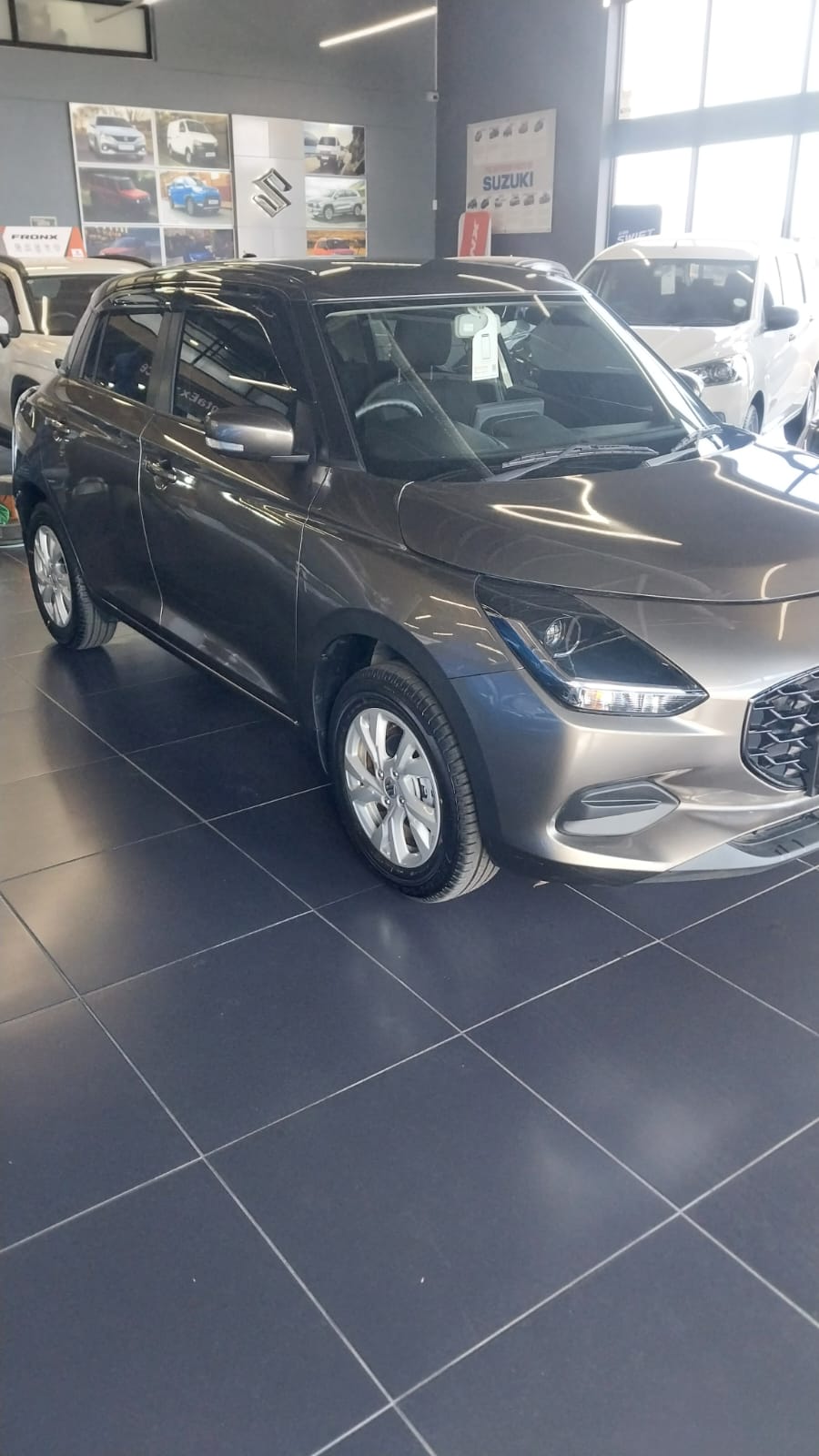 New 2025 Suzuki Swift hatch 1.2 GL - Private Seller New 2025 Suzuki Swift hatch 1.2 GL - Private Seller