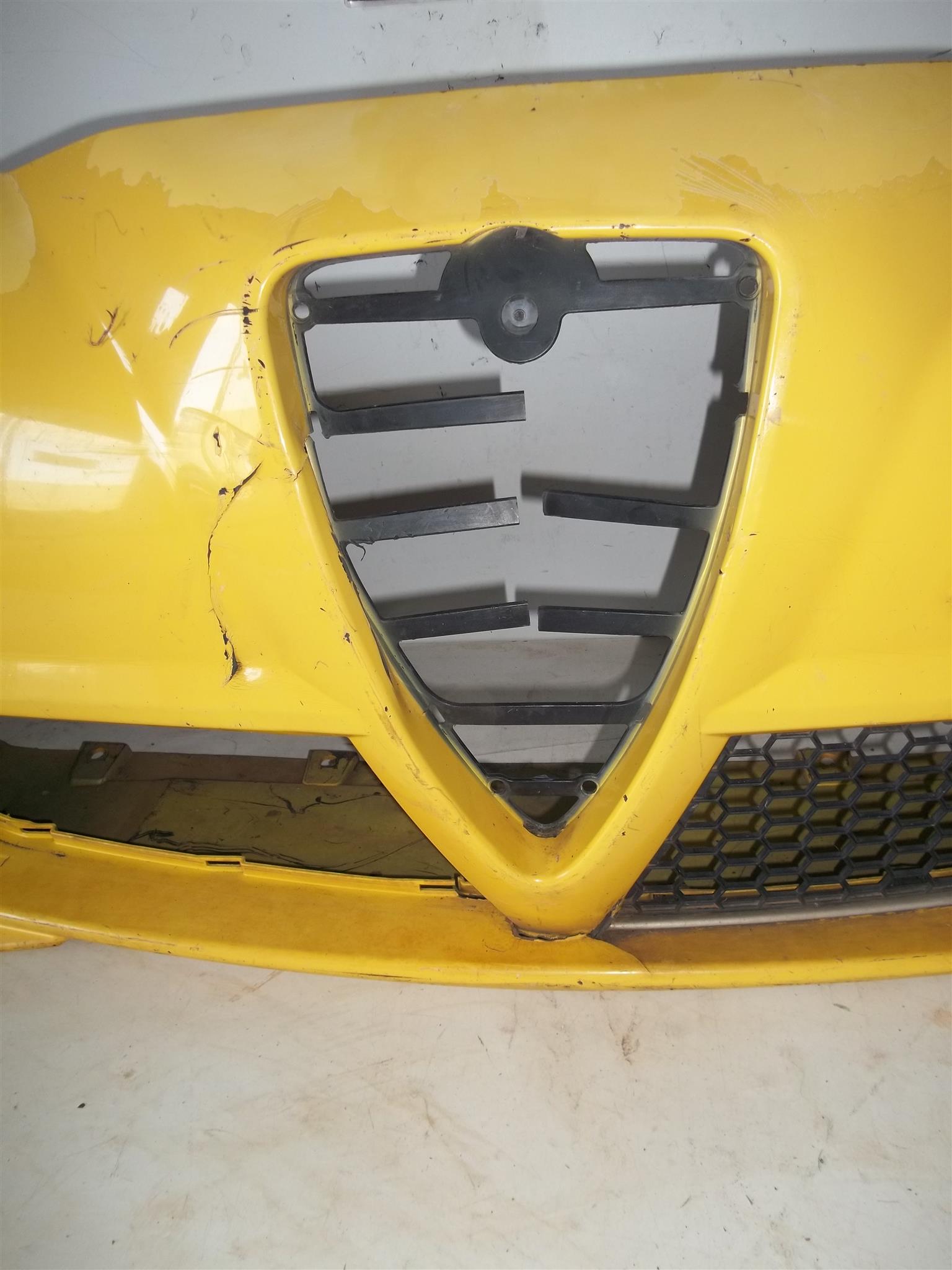 Alfa Romeo Mito (955) '08-'16 front bumper - Private Seller Alfa Romeo Mito (955) '08-'16 front bumper - Private Seller