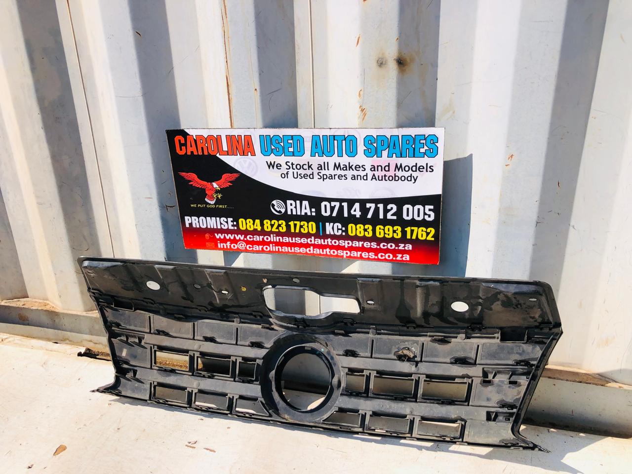 VW Amarok facelift radiator grill (no badge) - Private Seller VW Amarok facelift radiator grill (no badge) - Private Seller