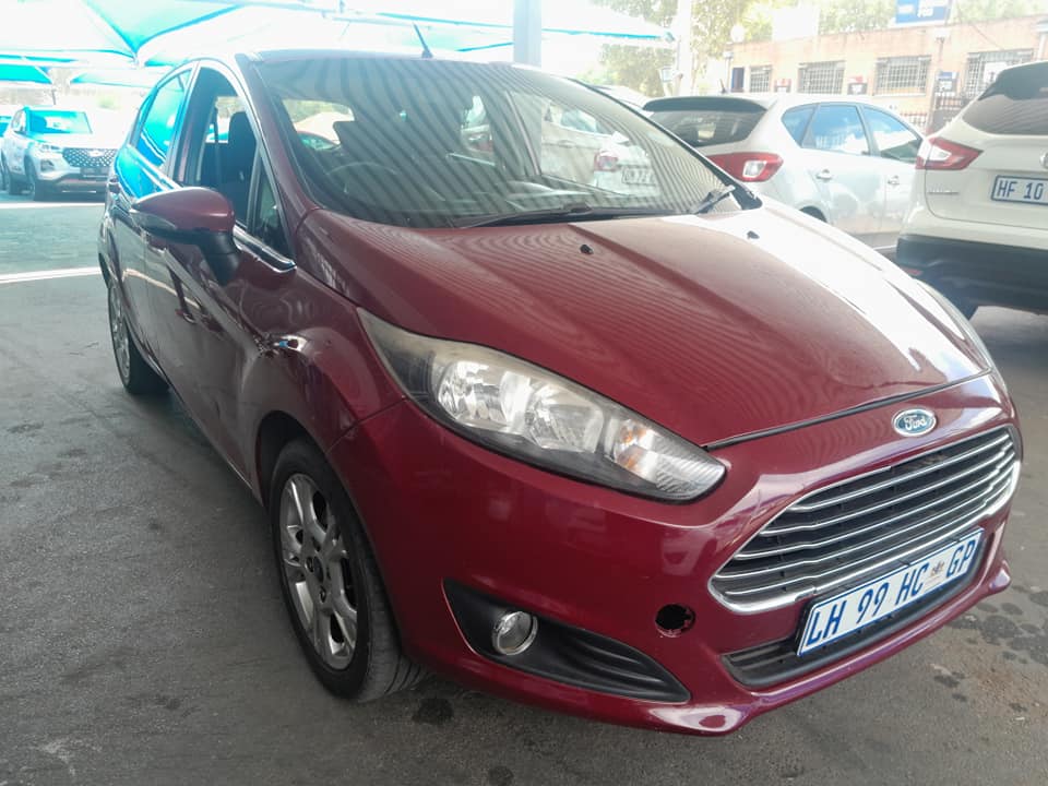 2013  FORD FIESTA HATCH 1.4 MANUAL
