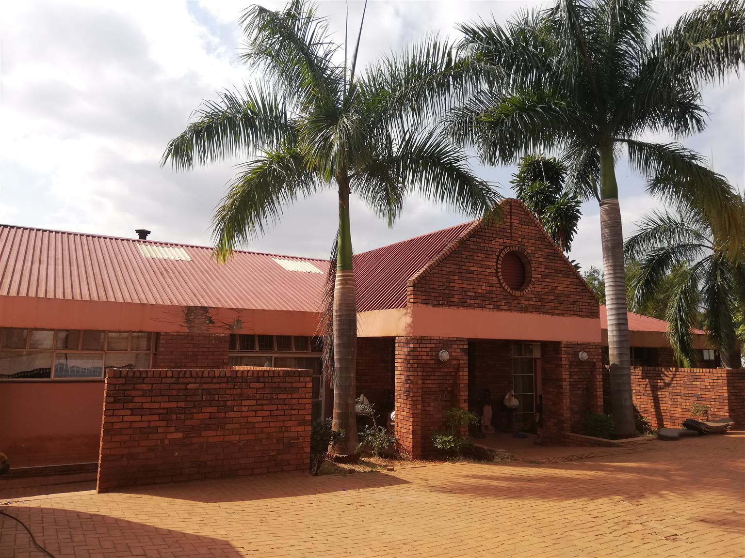 Mansion For Sale In Thohoyandou Unit D Junk Mail