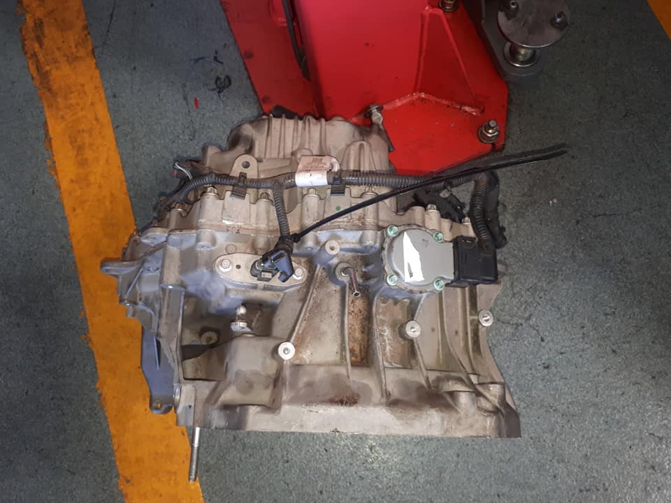 TOYOTA secondhand gearbox - Private Seller