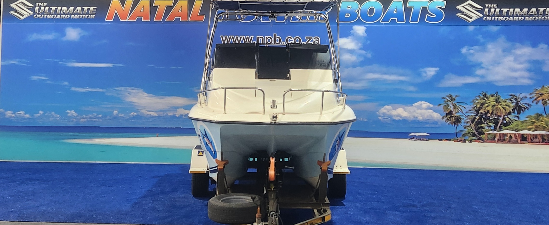 COBRA CAT 525 ON TRAILER 2 X 90 HP MERCURY