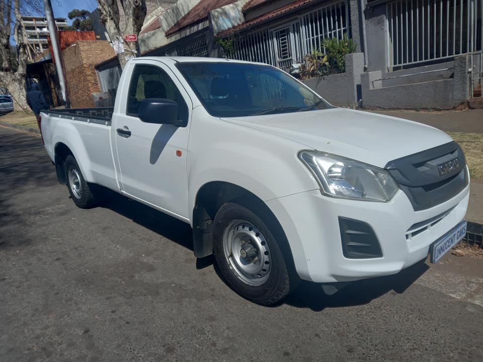 2019 ISUZU DMAX 250C ENGINE DIESEL, S/C FLEETSIDE, MANUAL, WHITE COLOR, MILEAGE