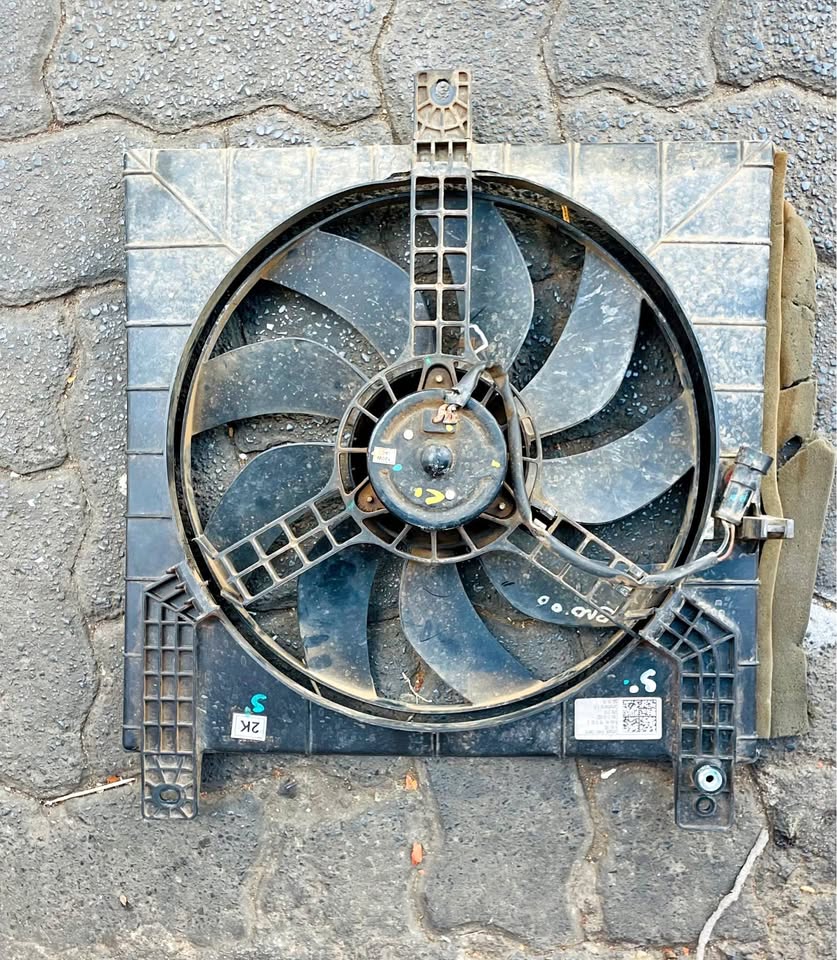Renault Kwid fan - Private Seller Renault Kwid fan - Private Seller