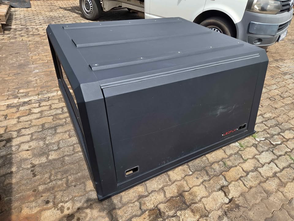 Toyota Land Cruiser DC canopy - Private Seller