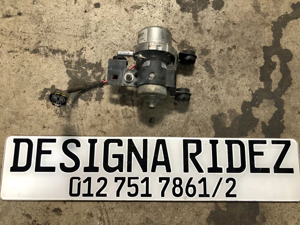 BMW E92 M3 BRAKE BOOST VACUUM PUMP AVAILABLE. - Private Seller BMW E92 M3 BRAKE BOOST VACUUM PUMP AVAILABLE. - Private Seller
