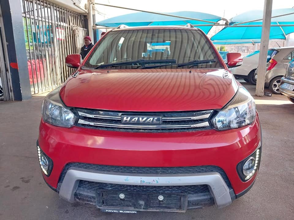 2020 HAVAL H1 1.5  MAROON COLOR MANUEL PETROL PRICE 2020 HAVAL H1 1.5  MAROON COLOR MANUEL PETROL PRICE