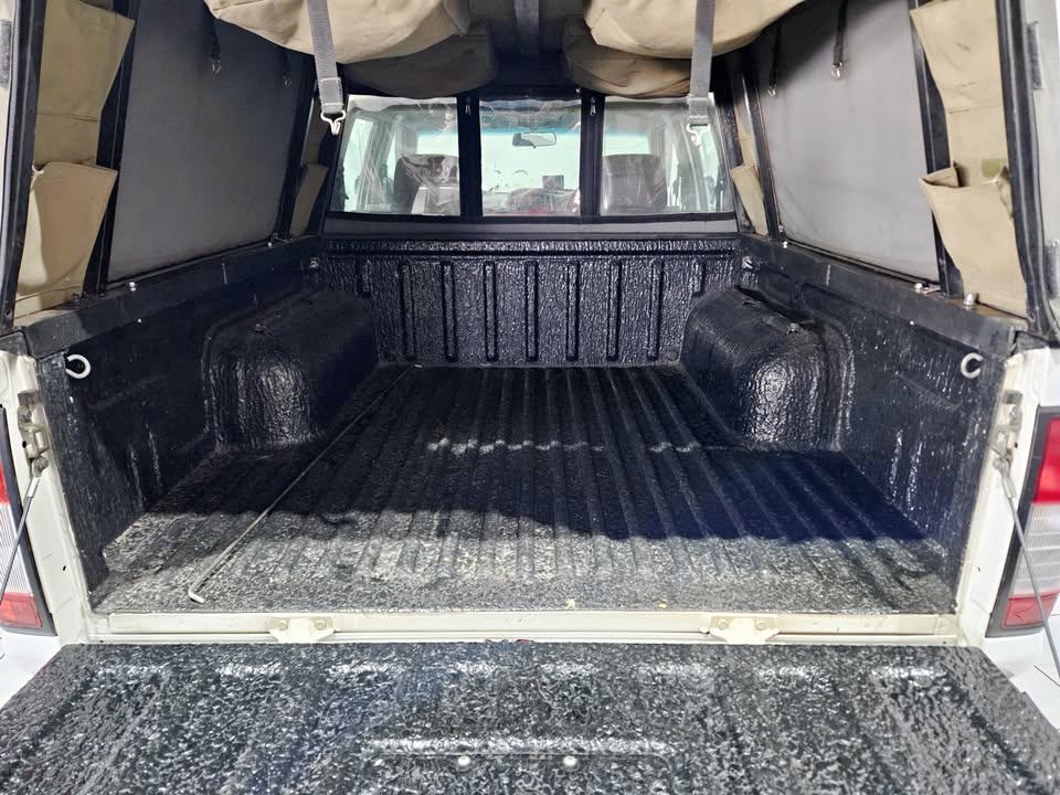 2018 NISSAN NP300 HARDBODY 2.5TDI DOUBLE CAB HI-RIDER