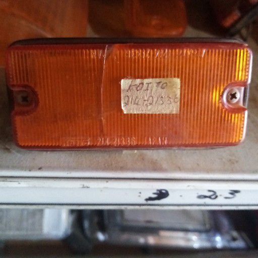 Isuzu, side light - Private Seller Isuzu, side light - Private Seller