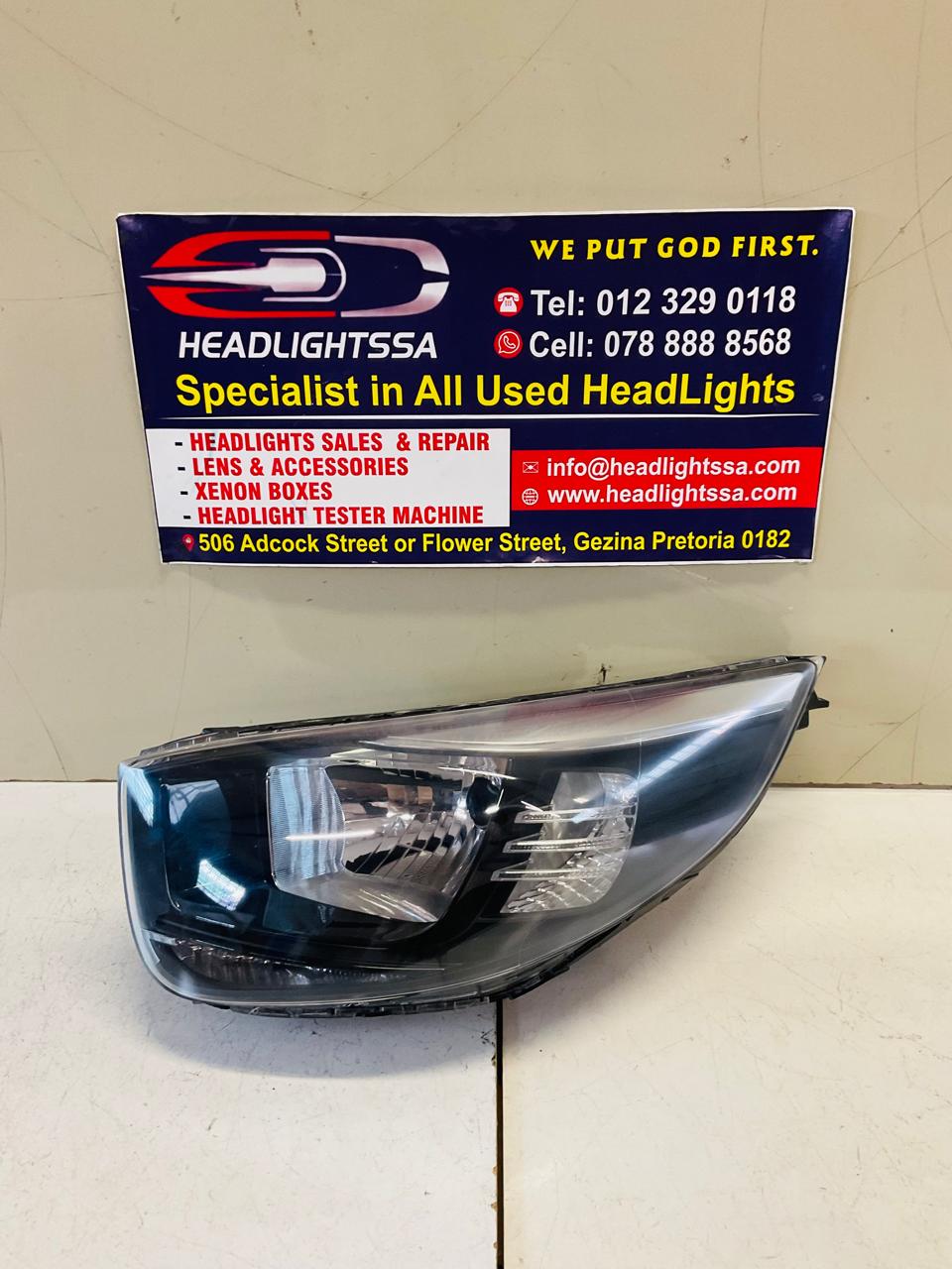 Kia Picanto left side standard headlight - Private Seller Kia Picanto left side standard headlight - Private Seller