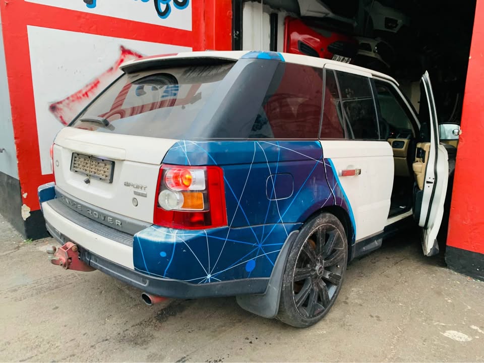 RangeRover sport 2010 stripping for spares