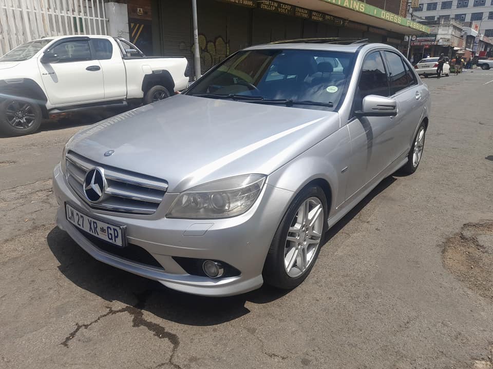 2009 MERCEDES-BENZ C180 BLUE EFFICIENCY SUNROOF AVAILABLE