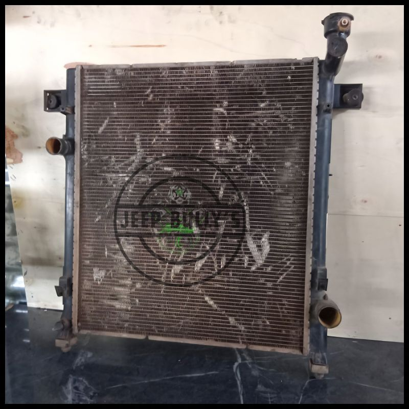 CHRYSLER SECOND HAND RADIATORS - Private Seller CHRYSLER SECOND HAND RADIATORS - Private Seller