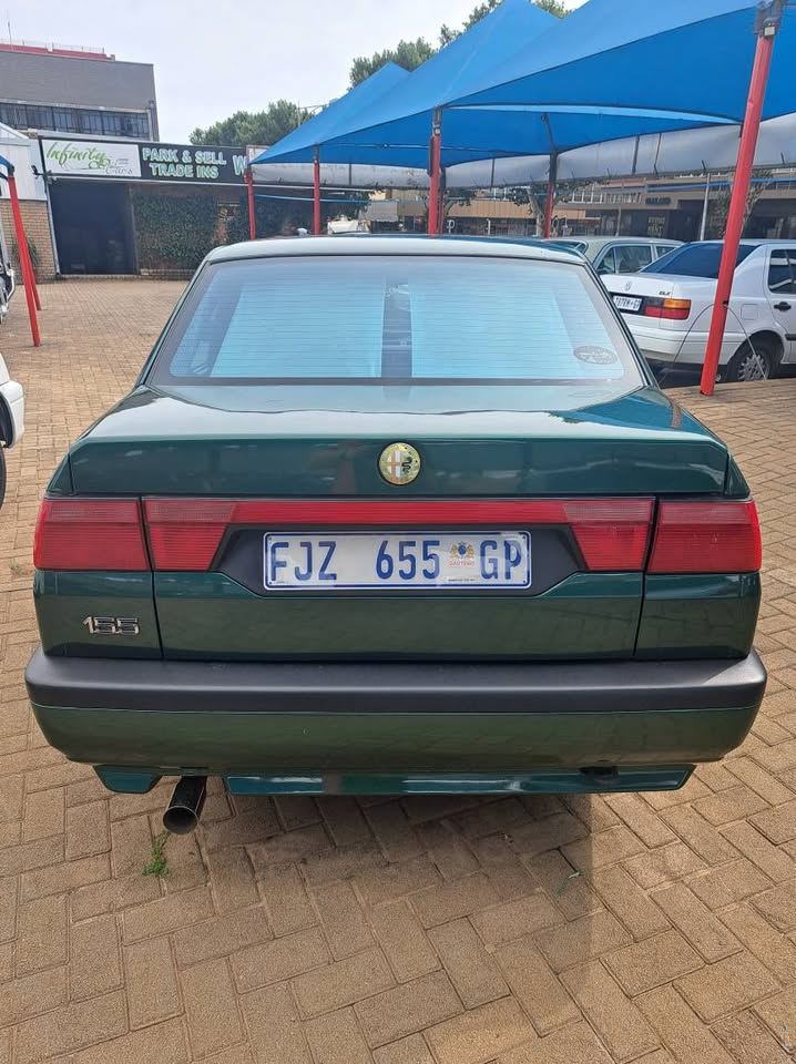 Alfa Romeo 155 2.5i V6
