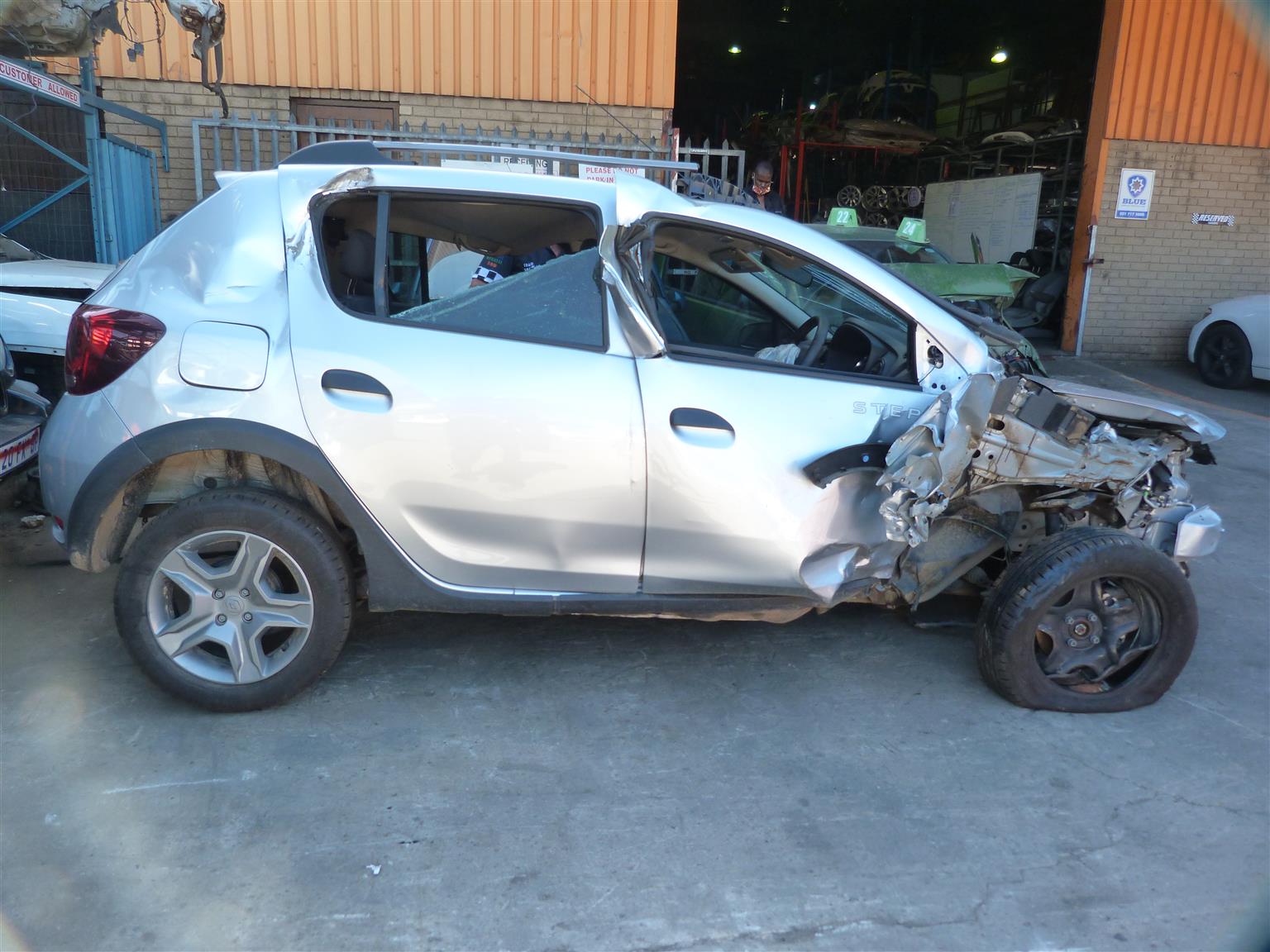 Renault Sandero 900cc Manual - 2020 - Private Seller Renault Sandero 900cc Manual - 2020 - Private Seller
