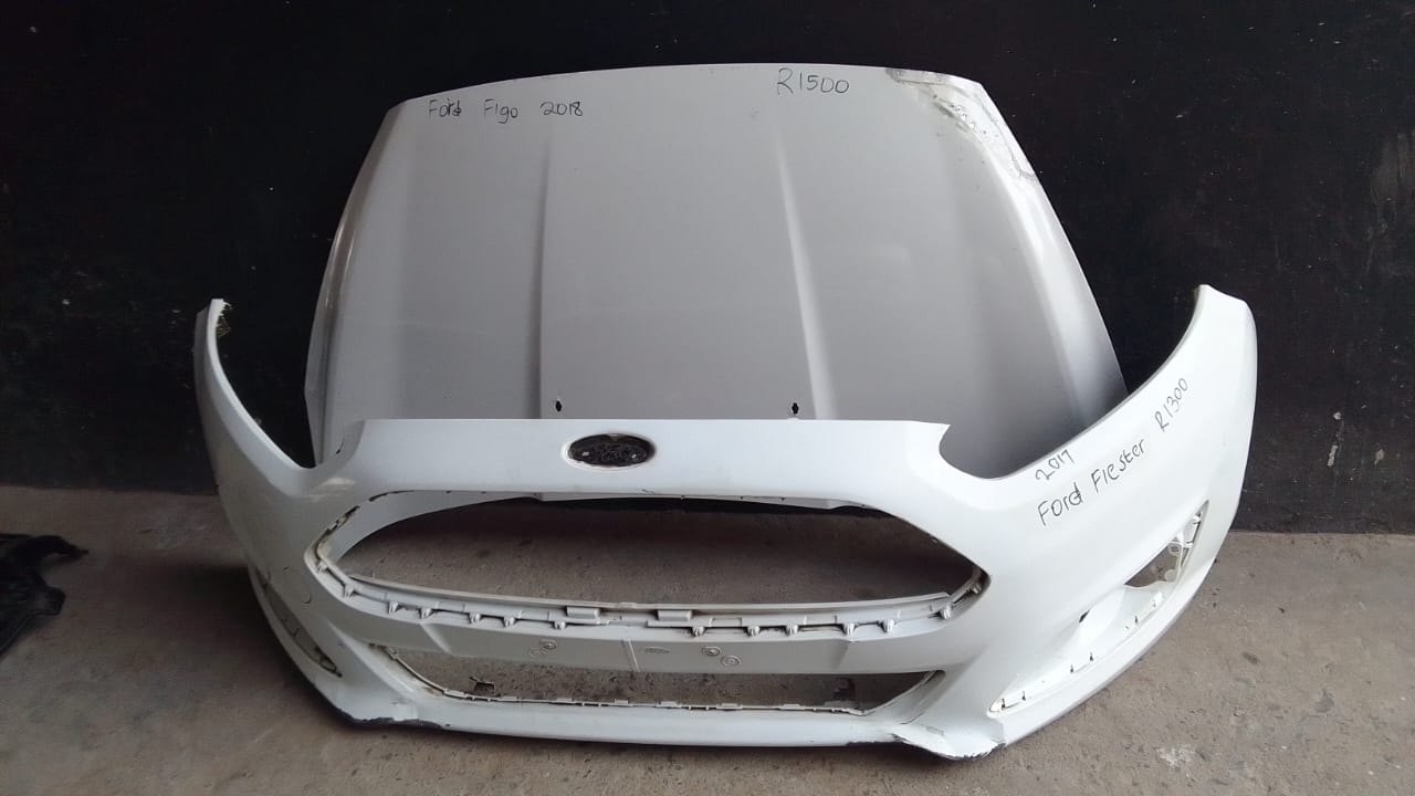 COMBO Ford figo bonnet & front bumper 2018 - Private Seller
