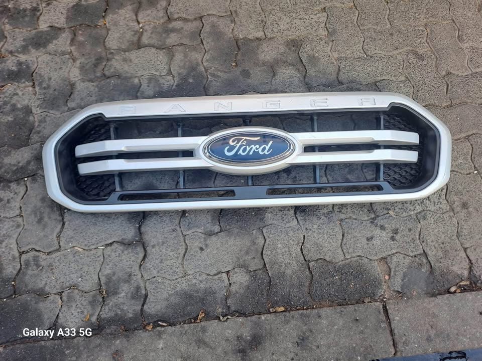 Ford Ranger grill - Private Seller Ford Ranger grill - Private Seller
