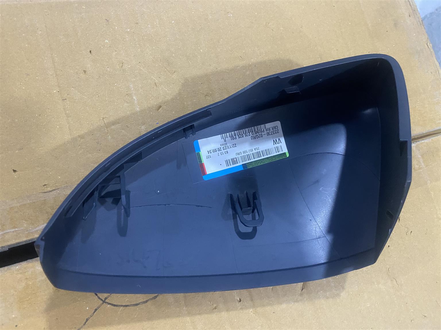 2023 VW T-ROC MIRROR COVER RIGHT SIDE FOR SALE. BRAND NEW - Private Seller 2023 VW T-ROC MIRROR COVER RIGHT SIDE FOR SALE. BRAND NEW - Private Seller