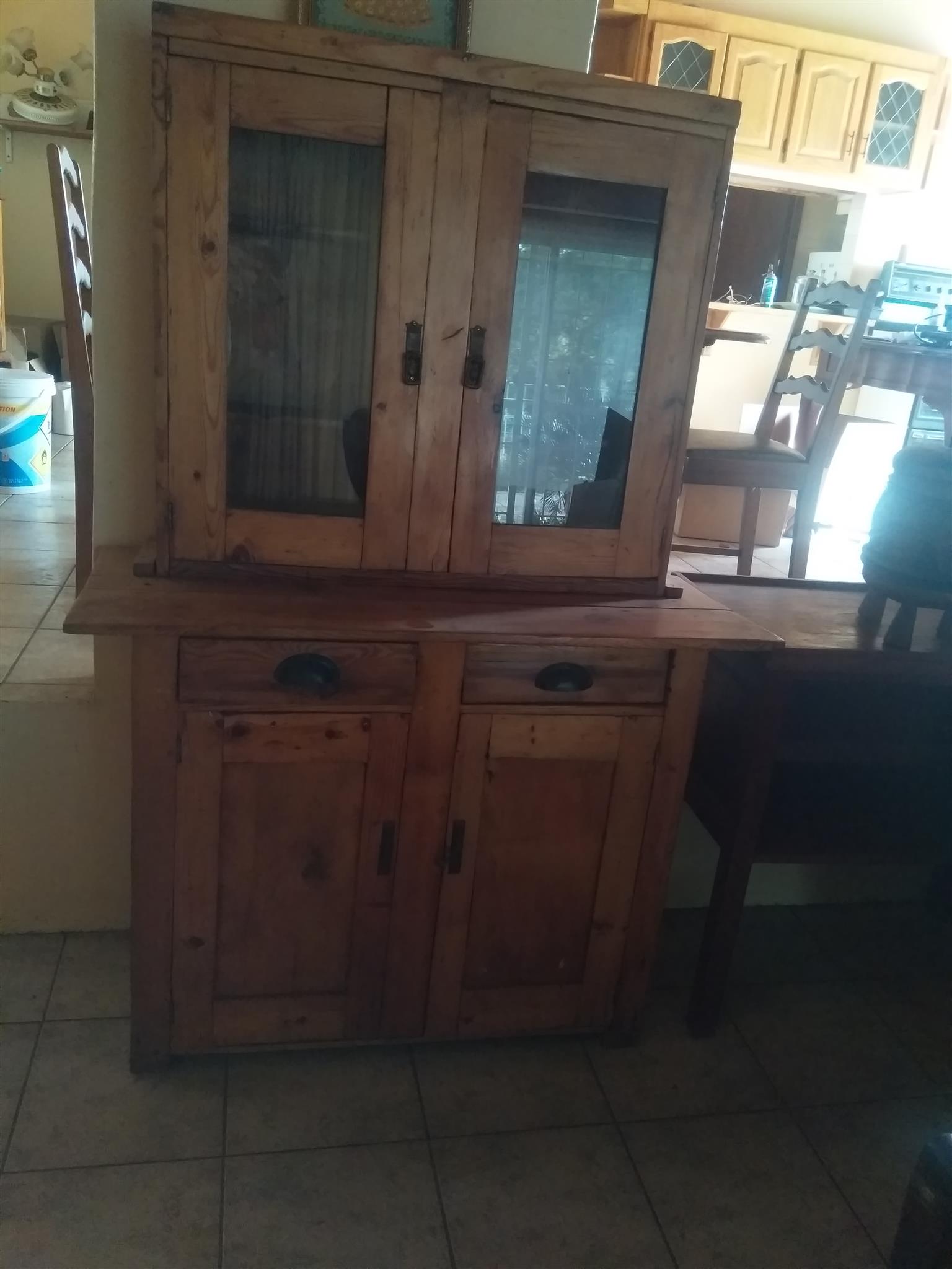 Antique show case Antique show case