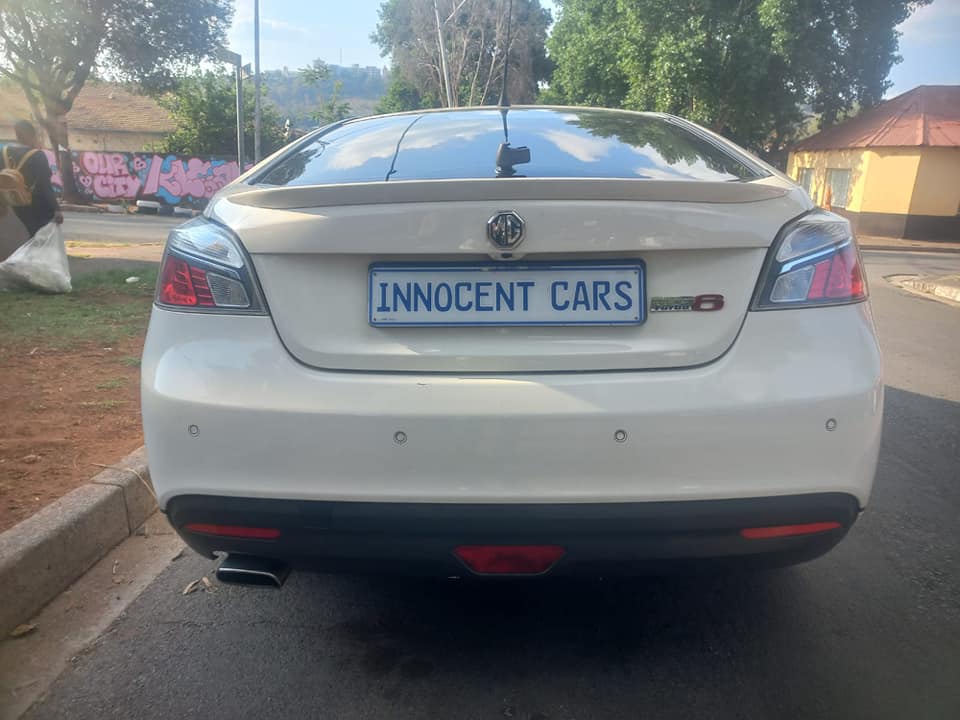 2014 SAIC MOTOR MG6 SEDAN 1.8 T PETROL, MANUAL, WHITE COLOR, MILEAGE