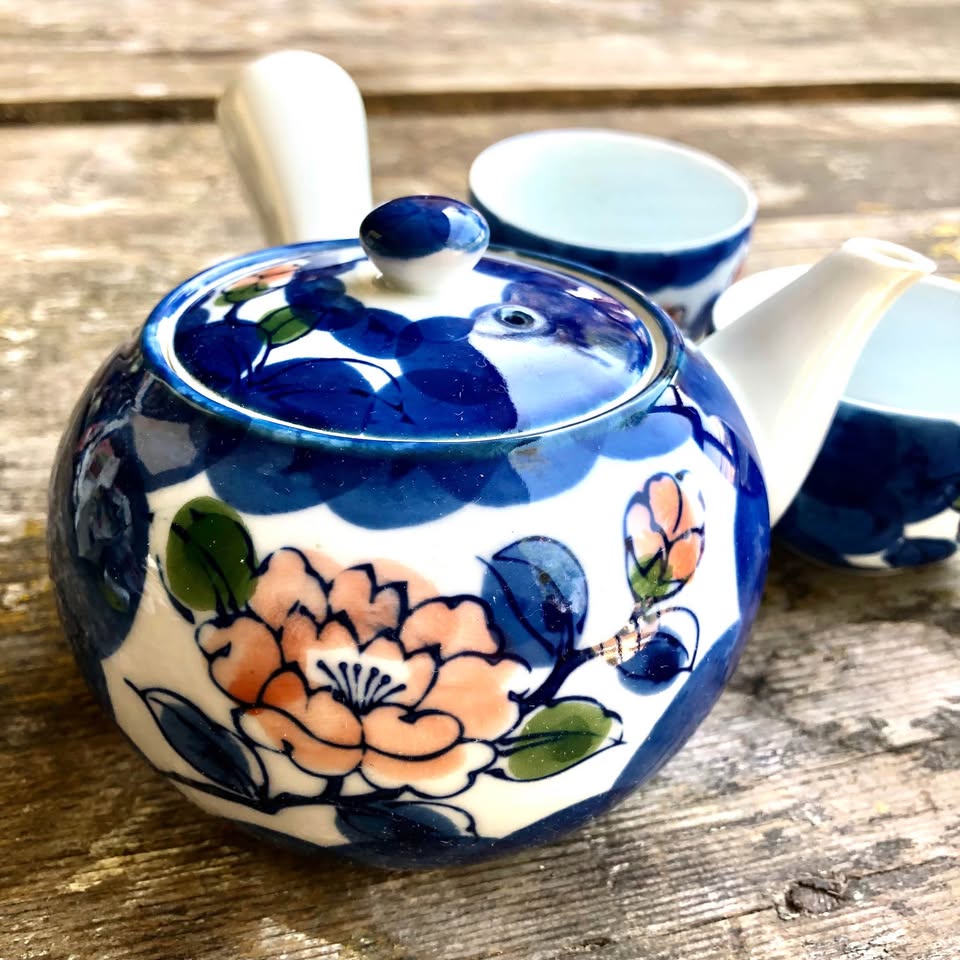 Vintage Handpainted Ceramic Japanese Tea Pot & 5 Cups Set