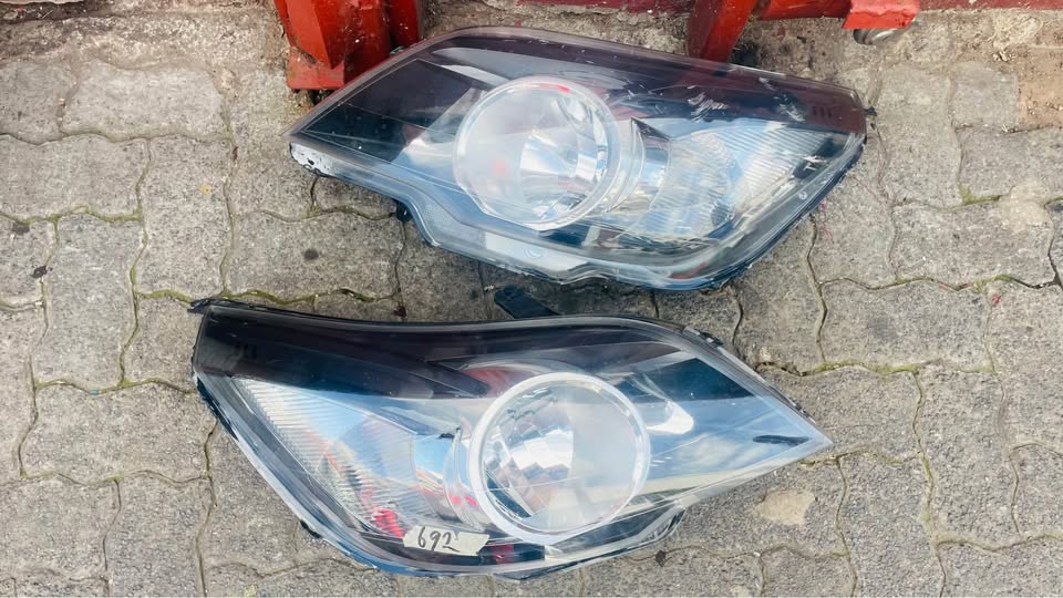 Chevrolet Utility headlights